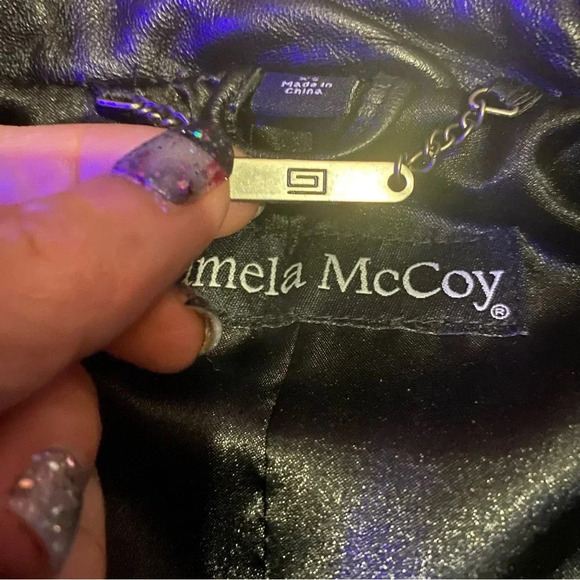 Pamela McCoy 100% Leather Jacket - Picture 9 of 12